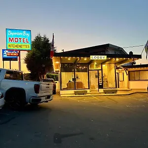 Departure Bay Motel