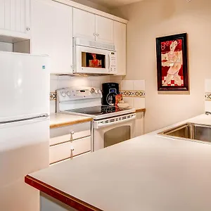 4* Aparthotel Aspens Blackcomb